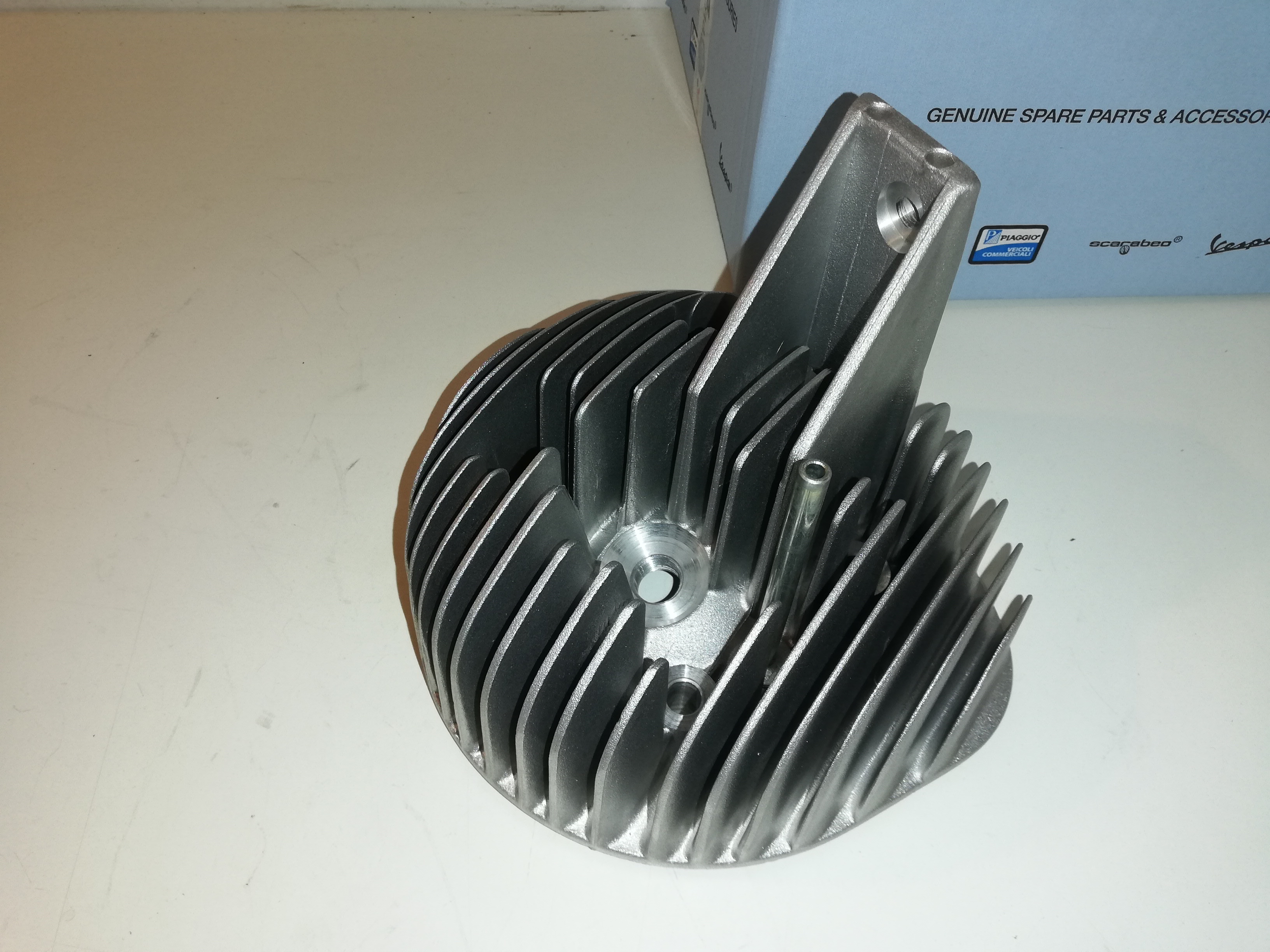 Zylinderkopf APE TM Benzin Zylinderkopf APE TM Benzin