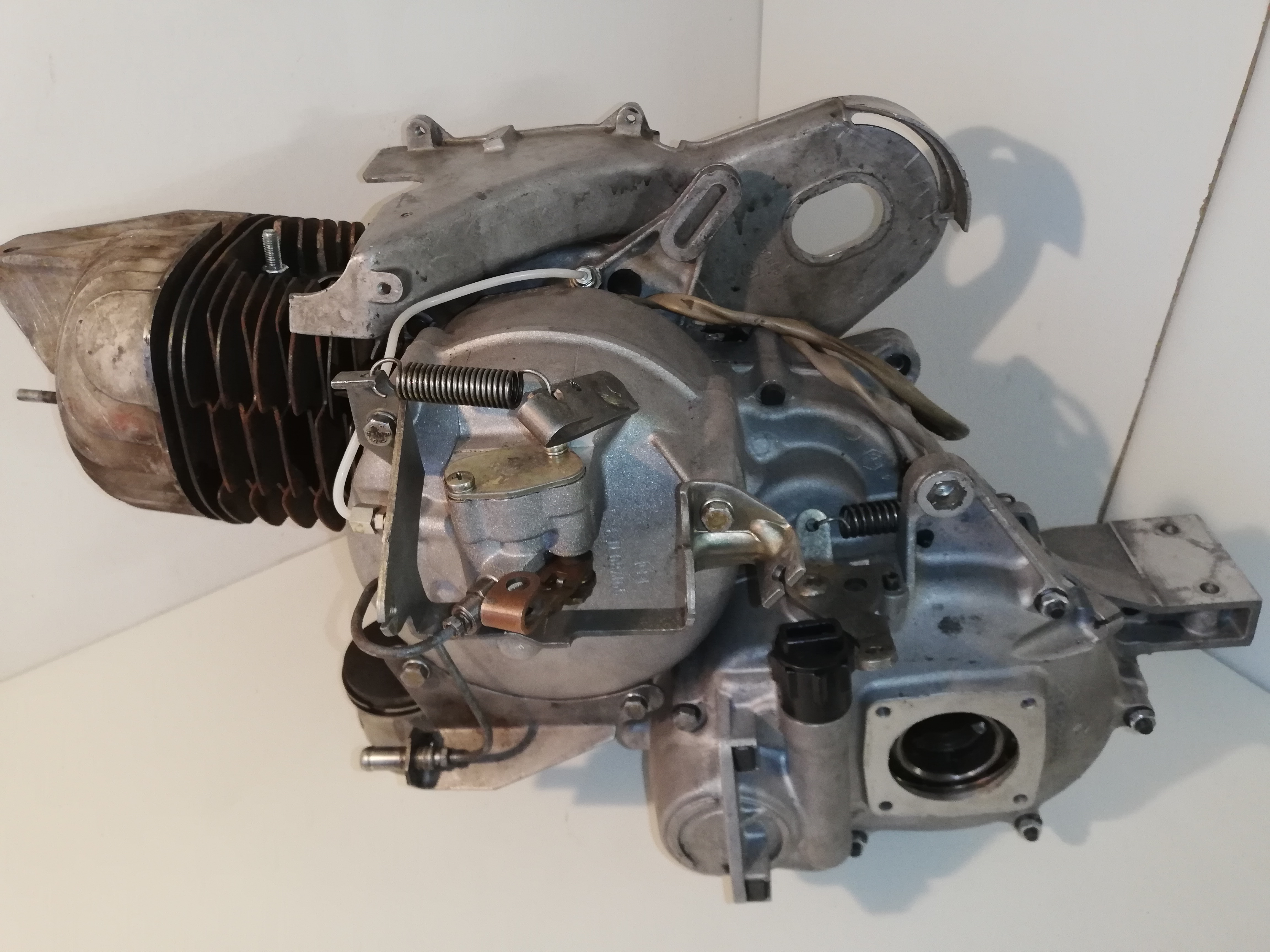 Generalüberholter Tauschmotor APE Car P2, P3  Generalüberholter Tauschmotor APE Car P2, P3